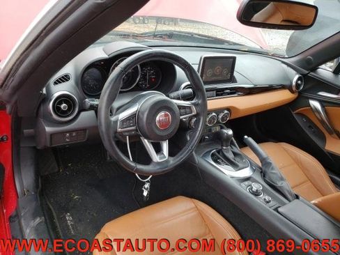 Used 2018 FIAT 124 Spider Lusso w/ Convenience Group image 8