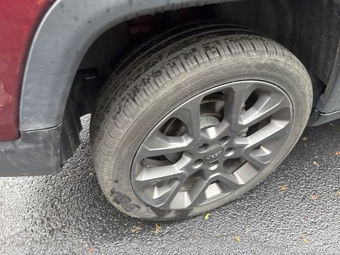 Used 2021 Jeep Compass 80th Special Edition image 17