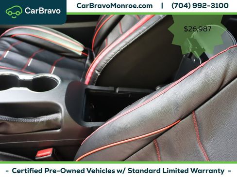 Used 2017 Ford Mustang GT w/ Black Accent Package RWD image 30