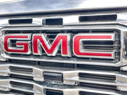 Certified 2024 GMC Sierra 2500 Denali w/ Denali Reserve Package image 32