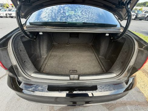 Used 2015 Volkswagen Jetta SE FWD image 15