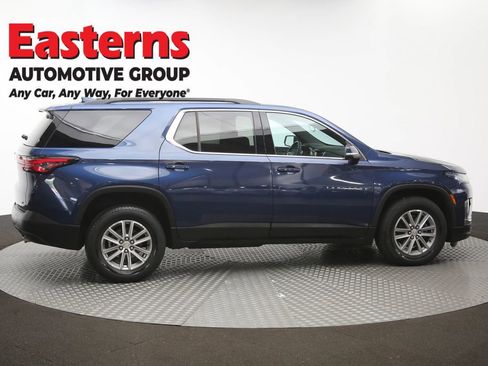 Used 2023 Chevrolet Traverse LT AWD/4WD image 44