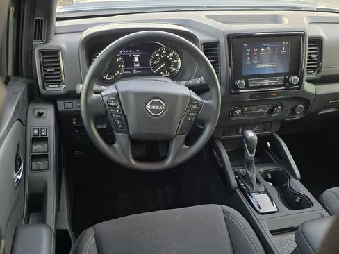Certified 2023 Nissan Frontier SV w/ Midnight Edition Package RWD image 12
