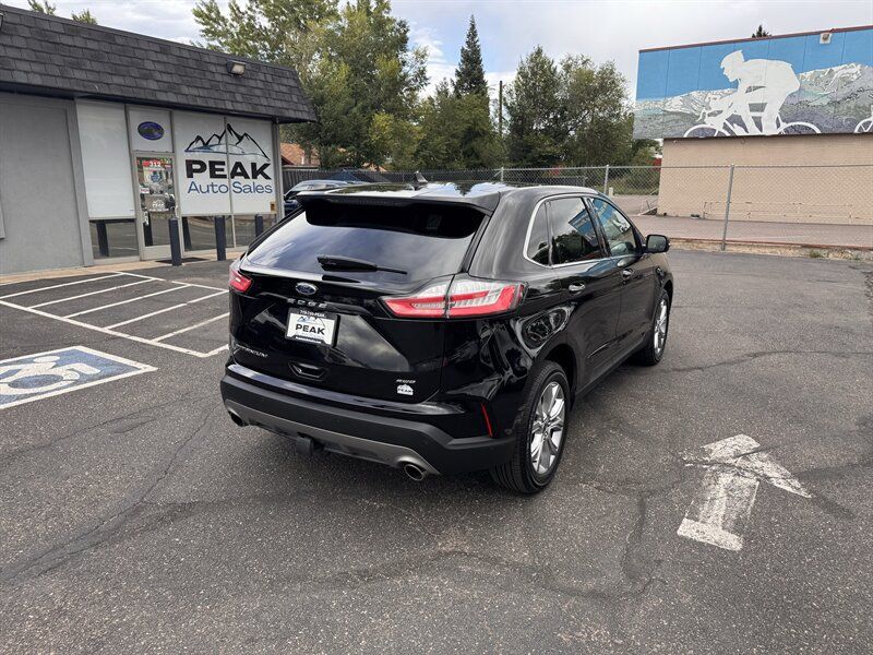 Used 2022 Ford Edge Titanium w/ Class II Trailer Tow Package AWD/4WD image 7