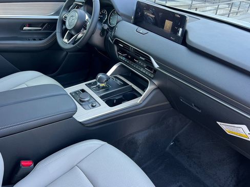 New 2026 MAZDA CX-90 3.3 Turbo w/ Preferred Package image 17