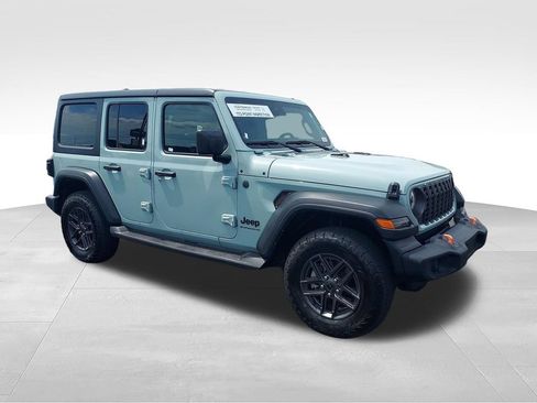 Used 2024 Jeep Wrangler Unlimited Sport AWD/4WD image 7