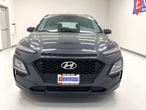 Used 2018 Hyundai Kona SE image 3