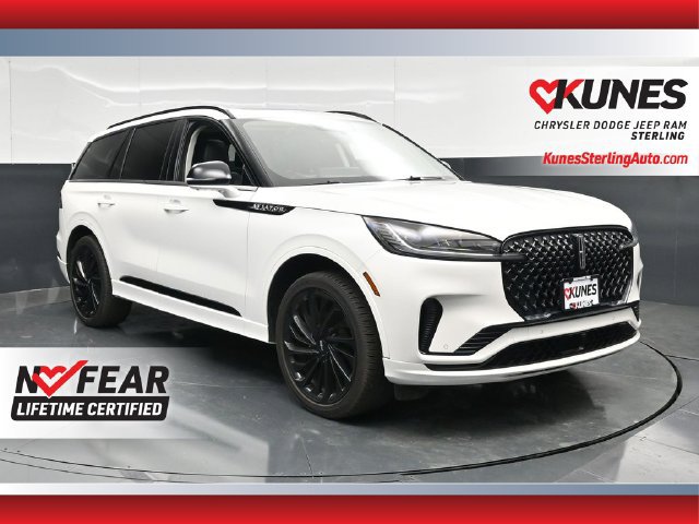 Used 2025 Lincoln Aviator Reserve w/ Equipment Group 201A AWD/4WD image 1
