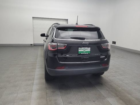 Used 2020 Jeep Compass Latitude w/ Popular Equipment Group FWD image 6