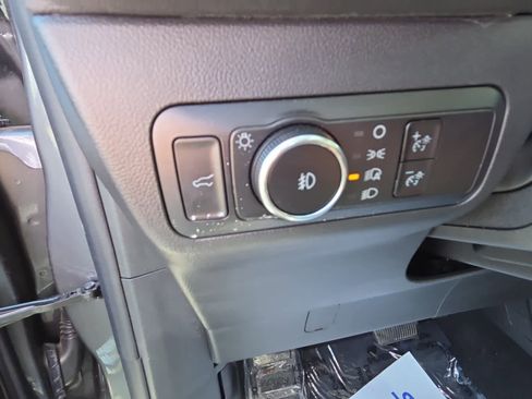 Used 2025 Ford Escape Platinum AWD/4WD image 21