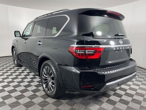 Used 2024 Nissan Armada Platinum w/ Captain's Chairs Package RWD image 8