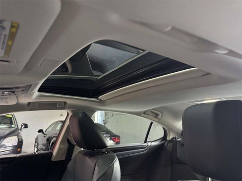 Used 2023 Lexus ES 350 w/ Premium Package image 19