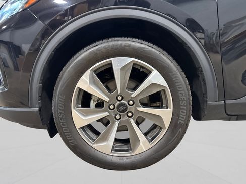 Used 2023 Ford Escape Platinum AWD/4WD image 55
