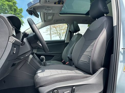 New 2026 Volkswagen Taos SE AWD/4WD image 3