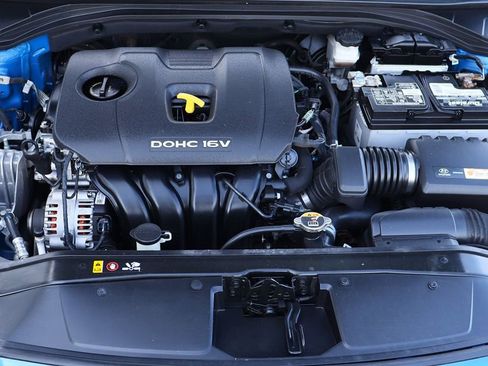 Used 2017 Hyundai Elantra SE image 53