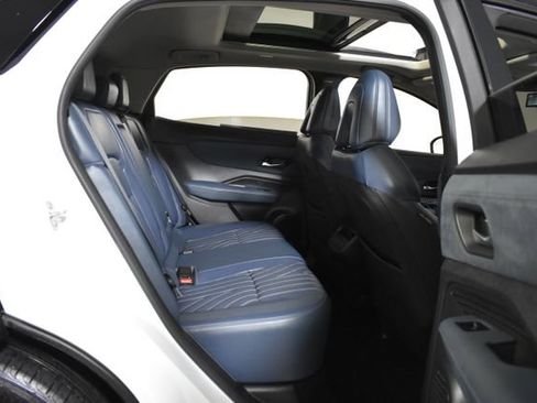 Certified 2023 Nissan Ariya AWD/4WD image 36