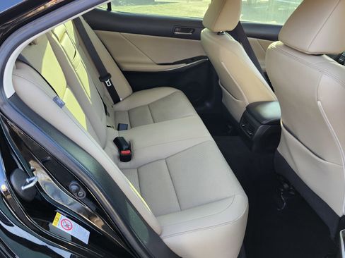 Used 2018 Lexus IS 300 w/ Accessory Package image 20