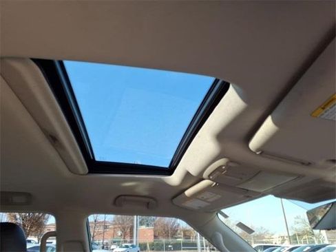 Used 2022 INFINITI QX80 Luxe w/ Cargo Package image 21