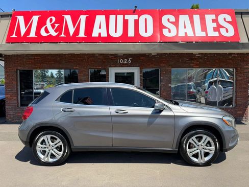 Used 2015 Mercedes-Benz GLA 250 4MATIC image 2