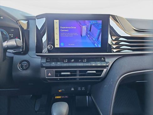 Certified 2025 Toyota Camry LE w/ Convenience Package FWD image 14