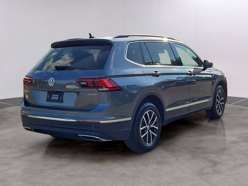 Used 2021 Volkswagen Tiguan SE w/ Panoramic Sunroof Package AWD/4WD image 4