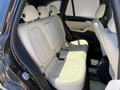 Used 2018 BMW X1 xDrive28i AWD/4WD image 35