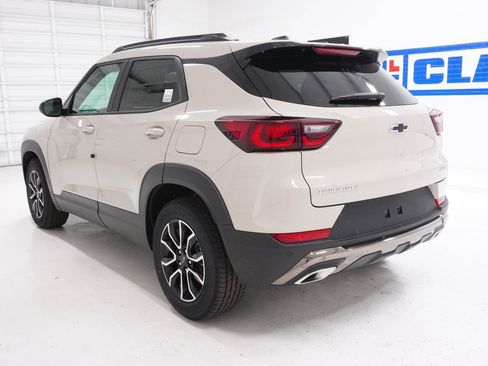 New 2026 Chevrolet TrailBlazer ACTIV w/ Convenience Package FWD image 11