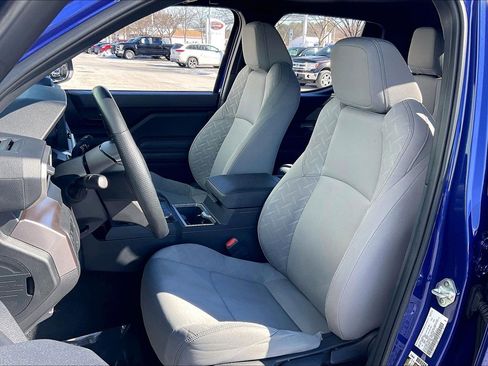 Used 2024 Toyota Tacoma SR5 image 29