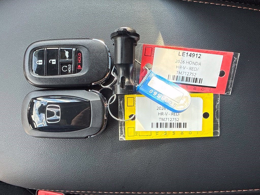 Used 2026 Honda HR-V Sport image 4