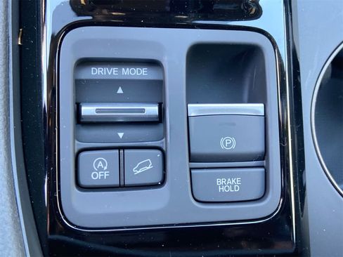 New 2025 Honda Pilot TrailSport image 33