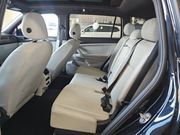Used 2022 Volkswagen Tiguan SE R-Line AWD/4WD image 16