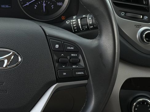 Used 2016 Hyundai Tucson Sport FWD image 16