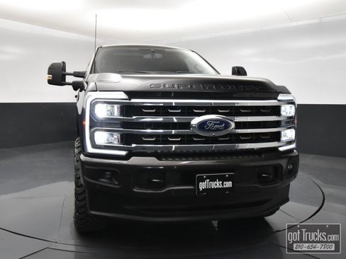 Used 2024 Ford F250 King Ranch image 54