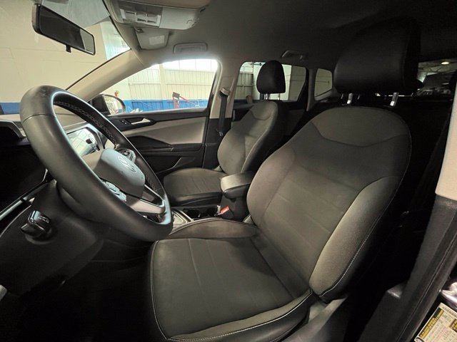 Used 2022 Volkswagen Taos SE FWD image 20