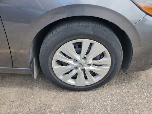 Used 2024 Nissan Sentra S FWD image 6