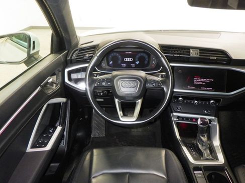 Used 2024 Audi Q3 2.0T Premium Plus AWD/4WD image 9