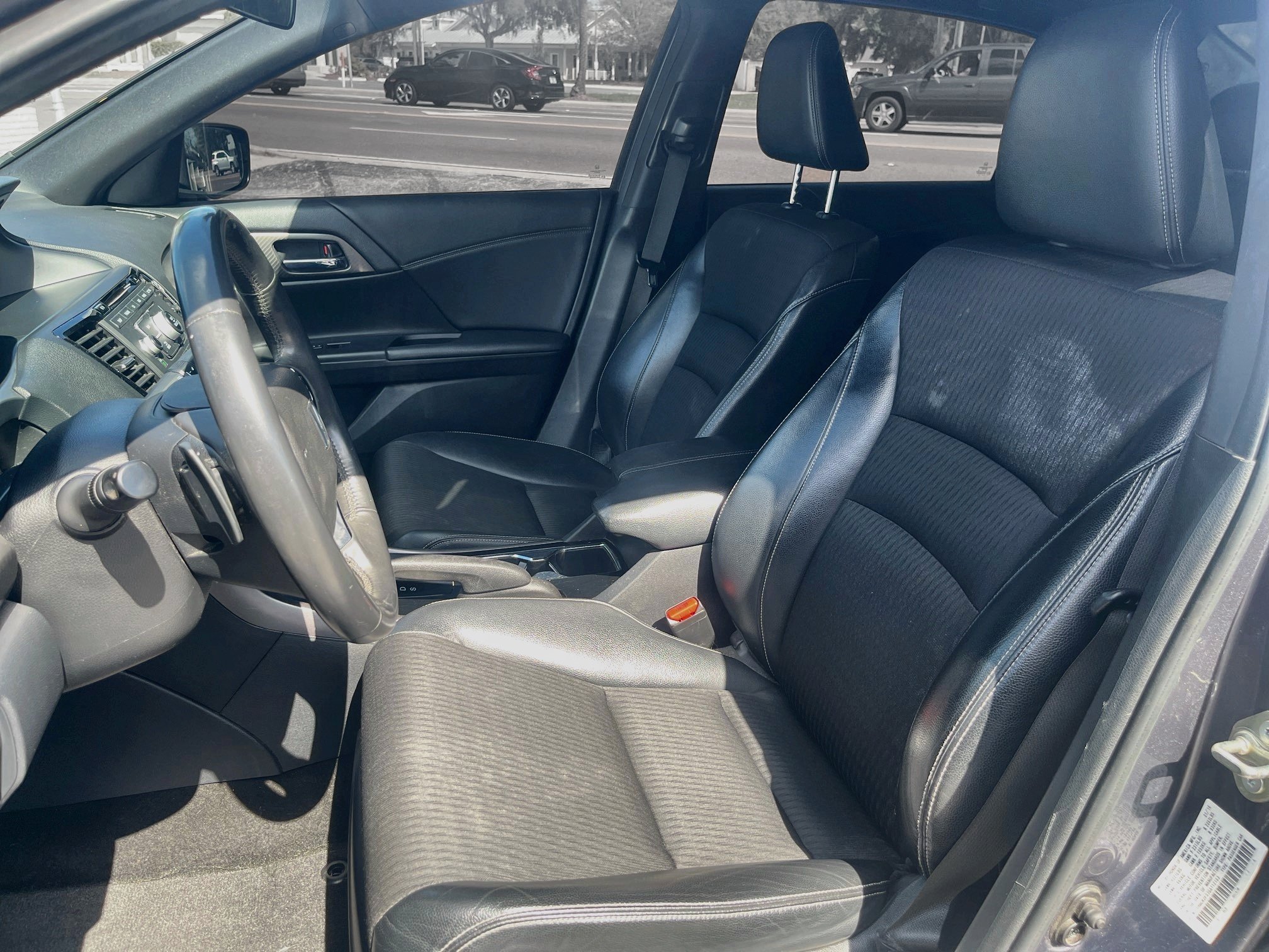 Used 2016 Honda Accord Sport image 27