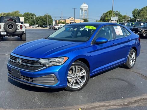 Used 2024 Volkswagen Jetta SE FWD image 30