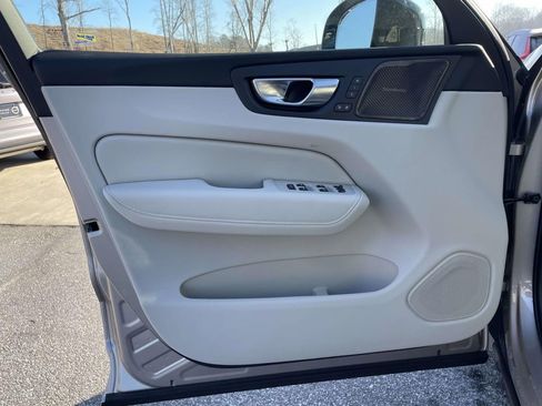 New 2026 Volvo XC60 B5 Ultra w/ Protection Package Premier image 5