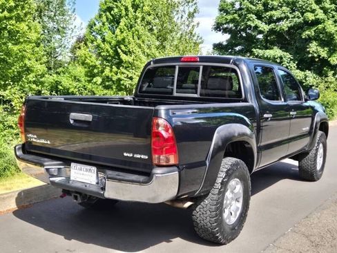 Used 2005 Toyota Tacoma 4x4 Double Cab image 4