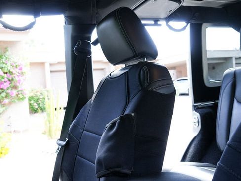 Used 2016 Jeep Wrangler Unlimited Rubicon image 49