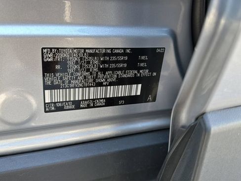Used 2022 Toyota RAV4 XLE Premium FWD image 27