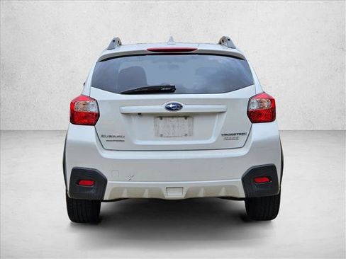 Used 2017 Subaru Crosstrek 2.0i Premium AWD/4WD image 6
