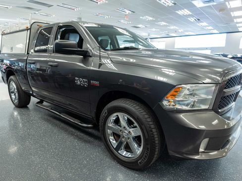 Used 2018 RAM 1500 Express RWD image 4