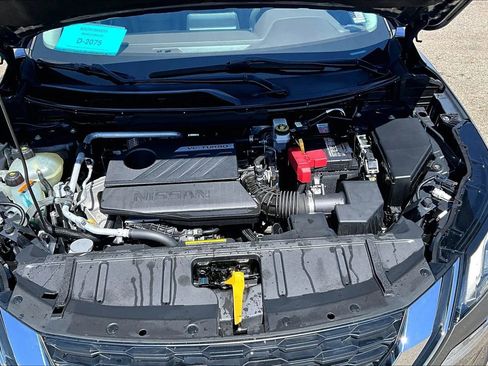 Used 2022 Nissan Rogue SL AWD/4WD image 36