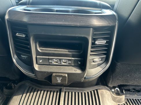 Used 2025 RAM 3500 Laramie image 14