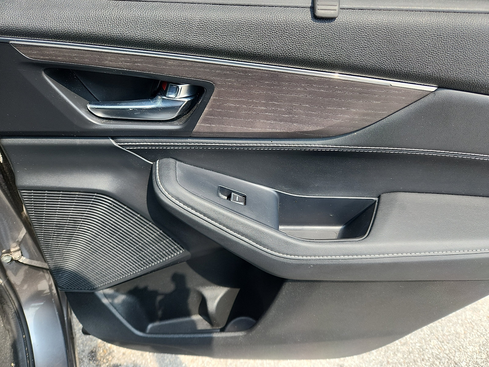 Used 2023 Acura MDX w/ Advance Package AWD/4WD image 32