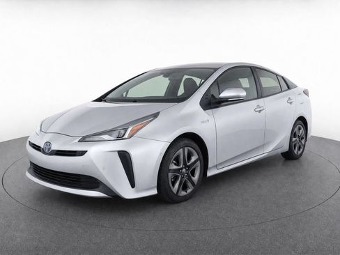 Certified 2019 Toyota Prius Limited FWD image 1