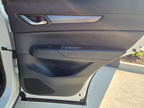 New 2025 MAZDA CX-5 AWD 2.5 S w/ Select Package image 7