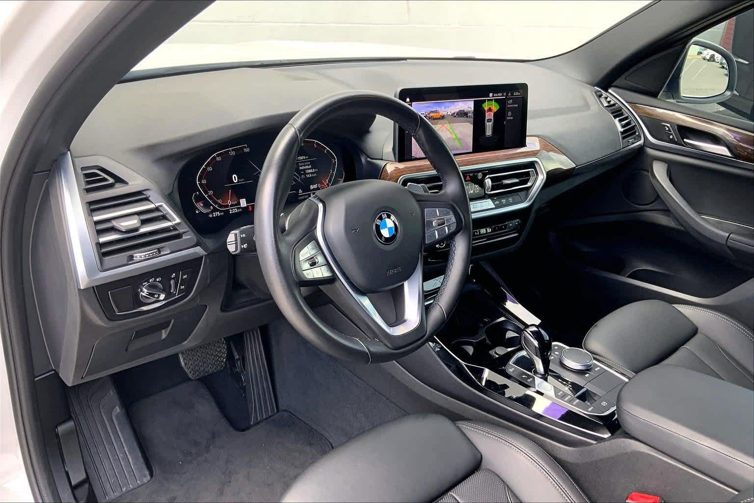 Used 2022 BMW X3 sDrive30i w/ Convenience Package RWD image 2
